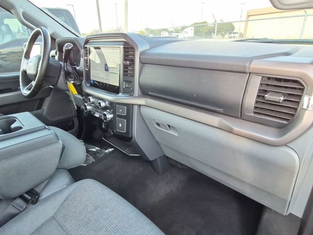 Certified 2025 Ford F150 XLT w/ Equipment Group 301A Standard RWD image 19