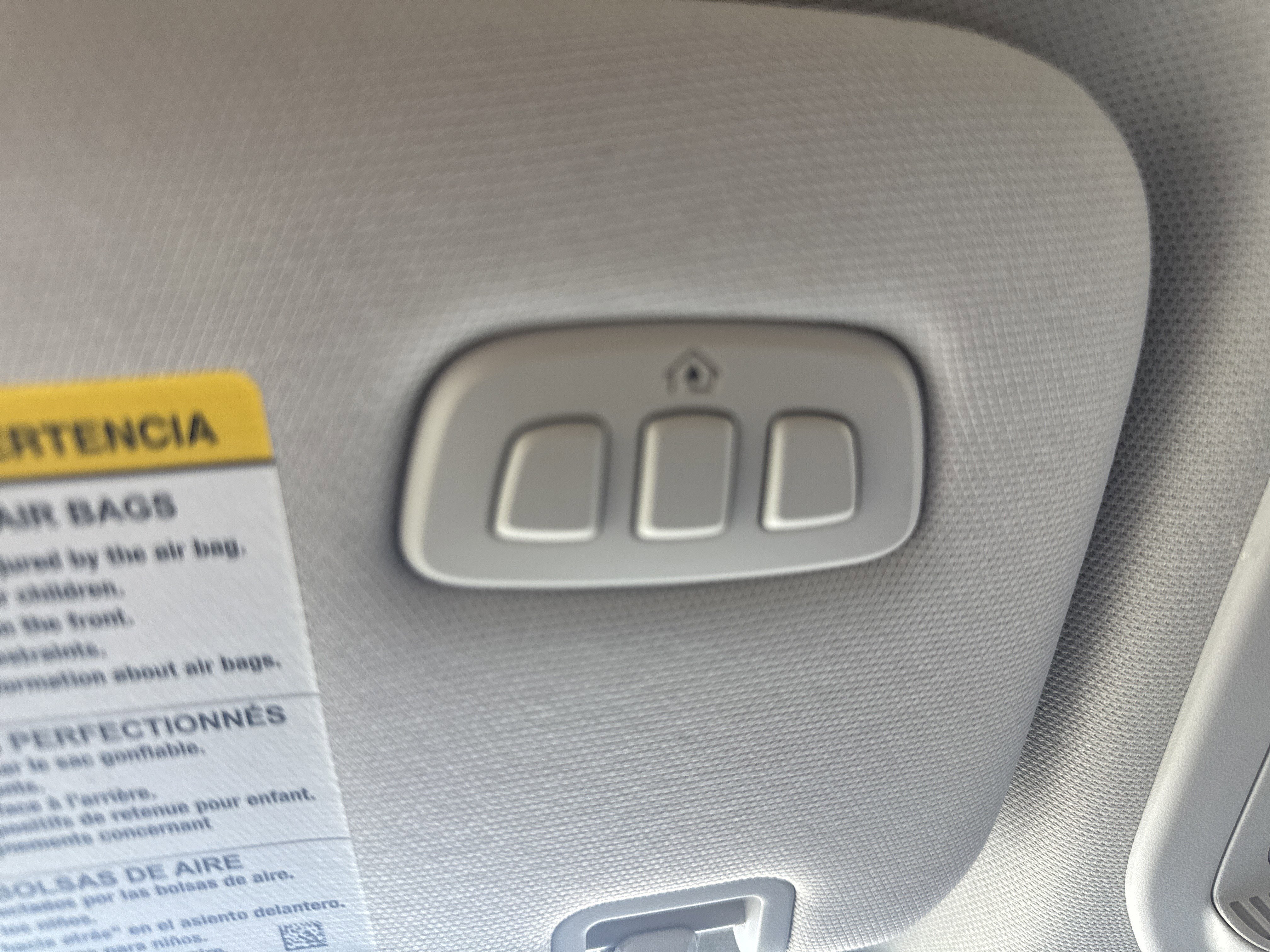 Certified 2025 Ford Explorer Active w/ Active Comfort Package image 28