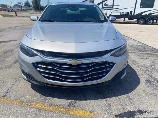 Used 2019 Chevrolet Malibu LT w/ LT Plus Package FWD image 3