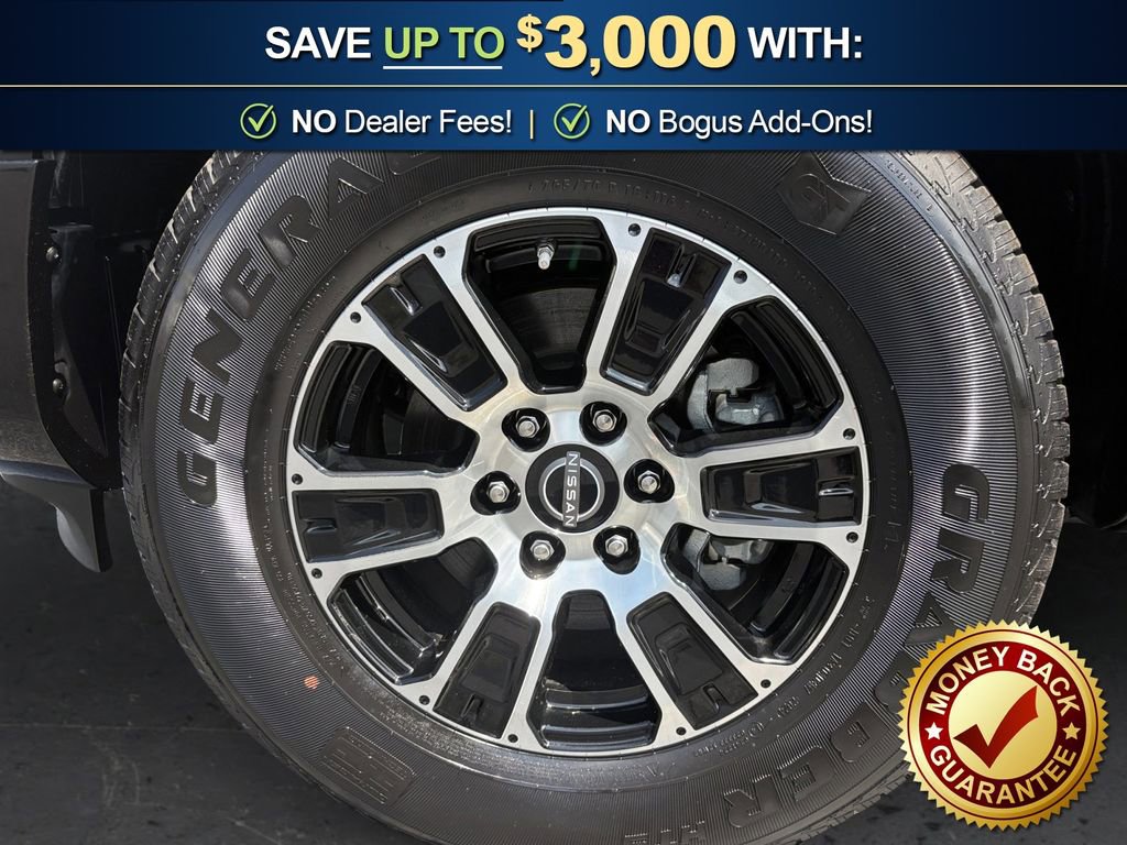 Used 2024 Nissan Titan SV AWD/4WD image 13