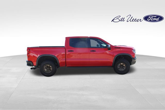 Used 2024 Chevrolet Silverado 1500 ZR2 w/ Technology Package image 6