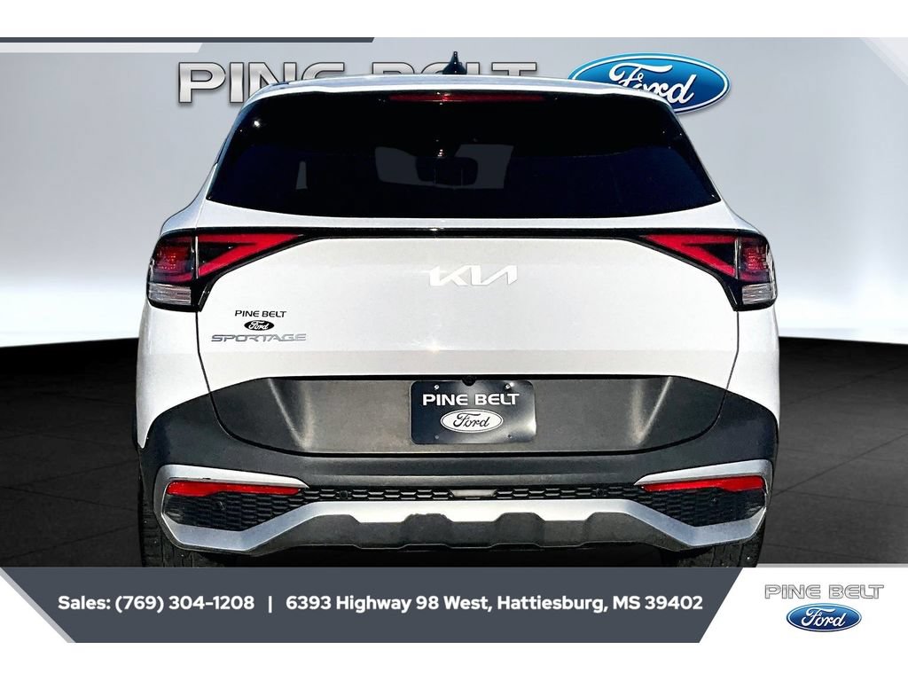 Used 2023 Kia Sportage EX FWD image 4