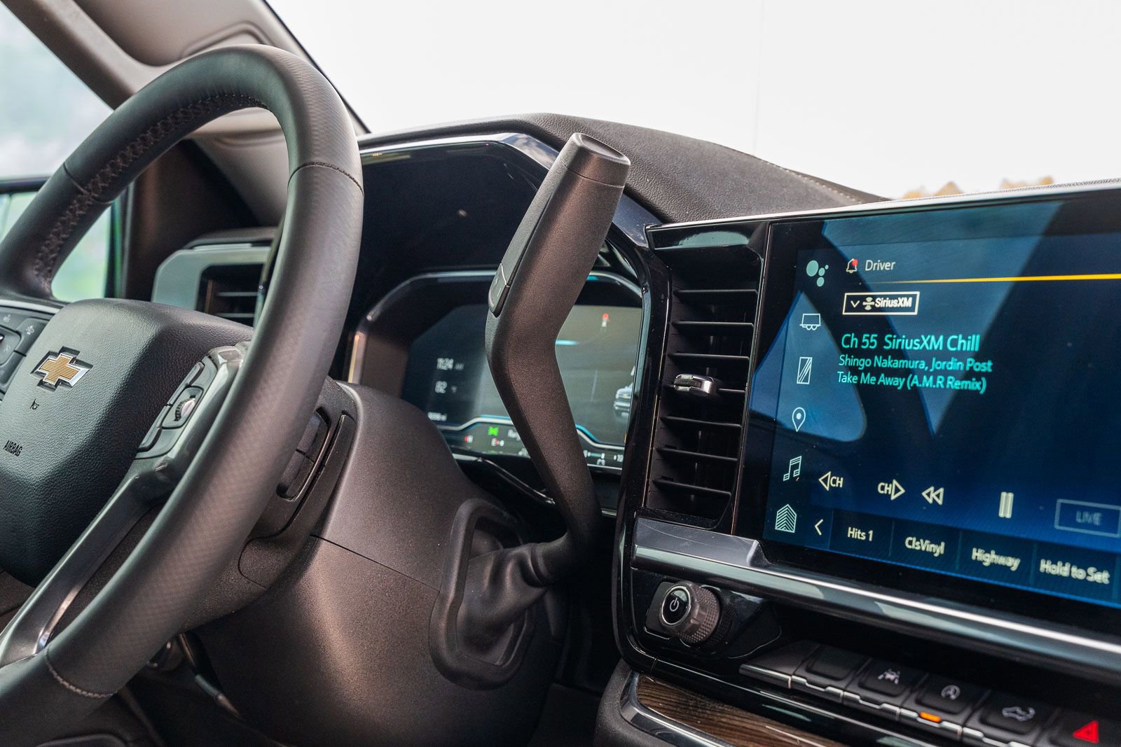 Used 2023 Chevrolet Silverado 1500 LT image 15