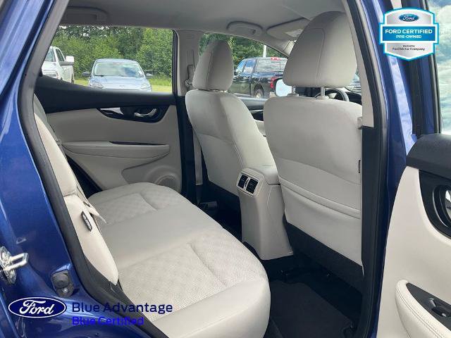 Used 2022 Nissan Rogue Sport SV AWD/4WD image 20