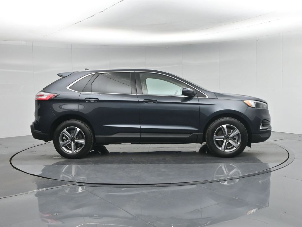 Certified 2023 Ford Edge SEL w/ Convenience Package AWD/4WD image 8