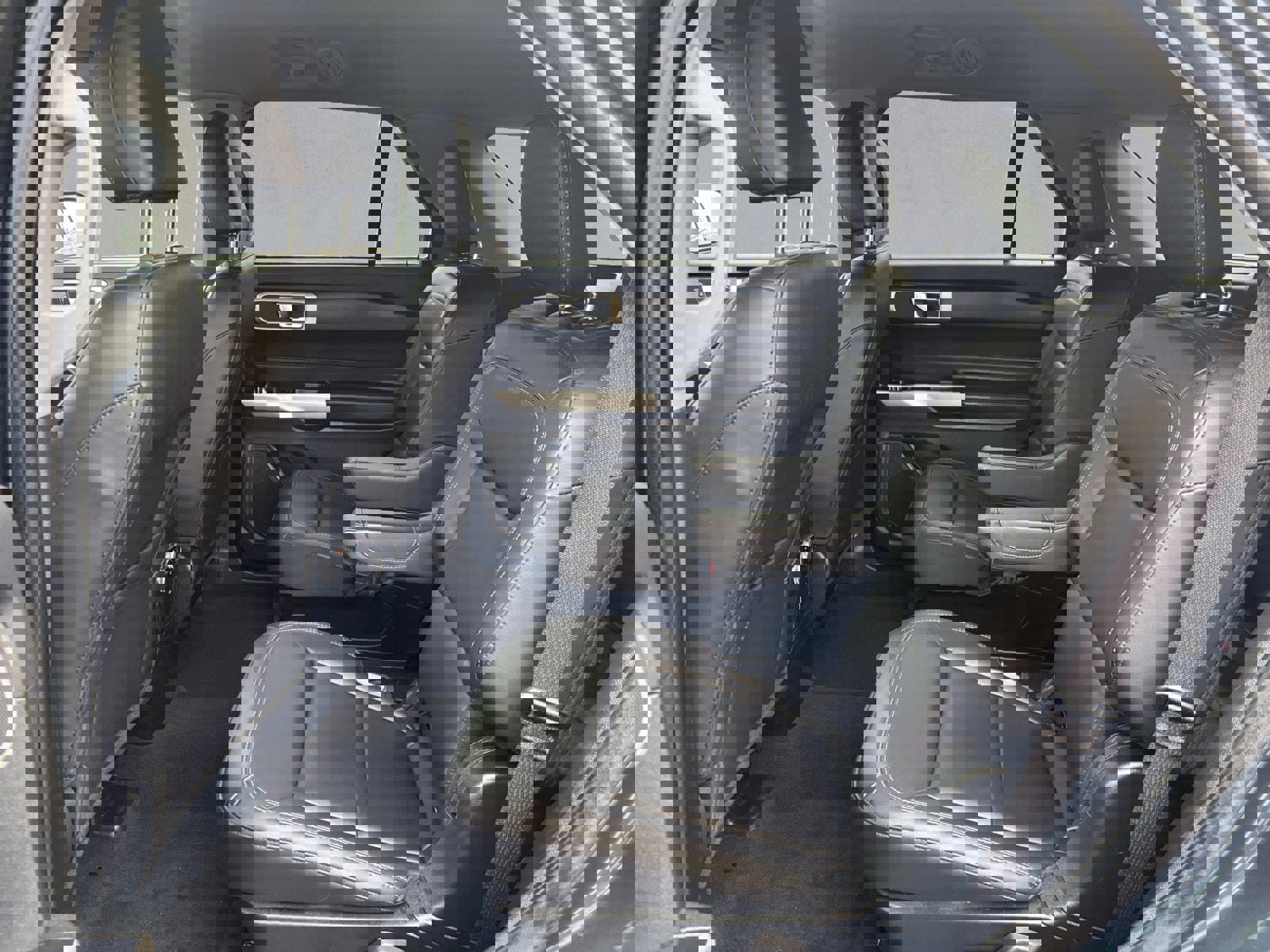 Certified 2023 Ford Explorer XLT w/ Equipment Group 202A image 23