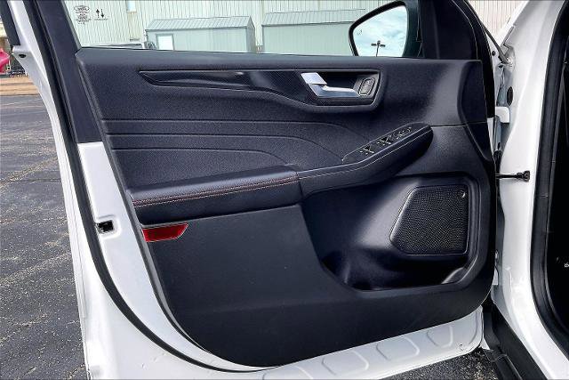 Certified 2023 Ford Escape ST-Line w/ Tech Pack #1 image 19