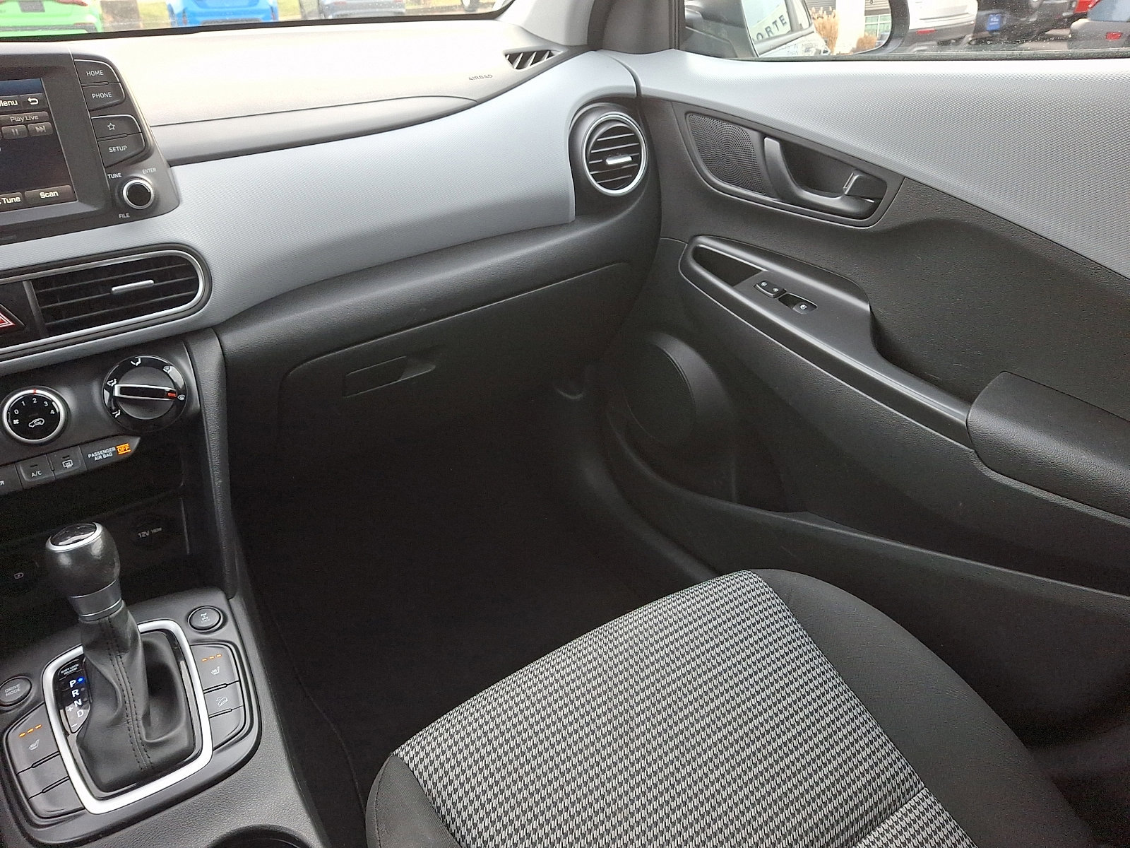 Used 2020 Hyundai Kona SEL image 16