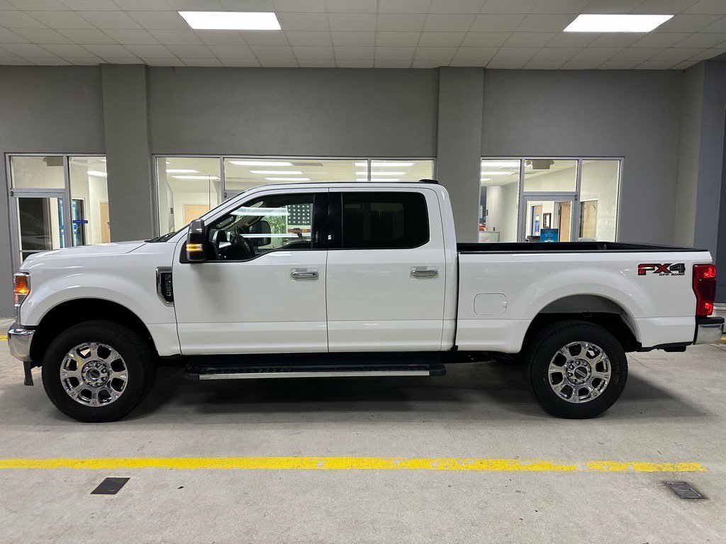 Certified 2022 Ford F250 Lariat w/ Chrome Package image 4