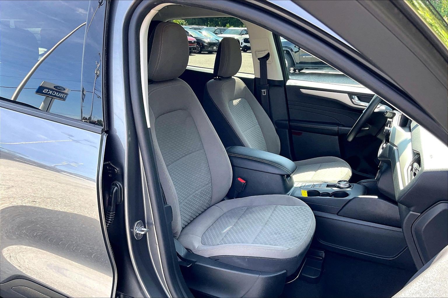 Certified 2021 Ford Escape SE AWD/4WD image 7