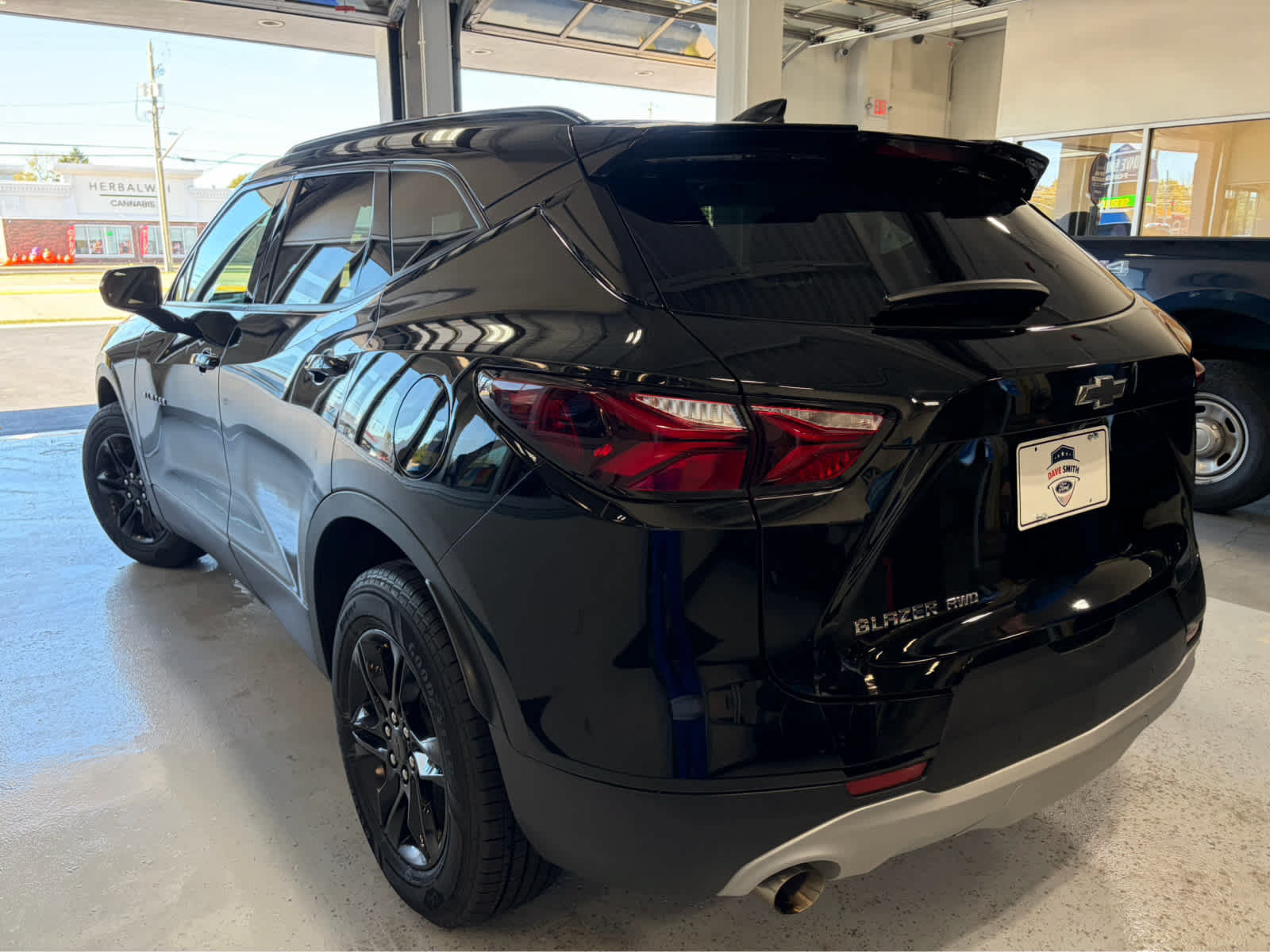 Used 2022 Chevrolet Blazer LT AWD/4WD image 11