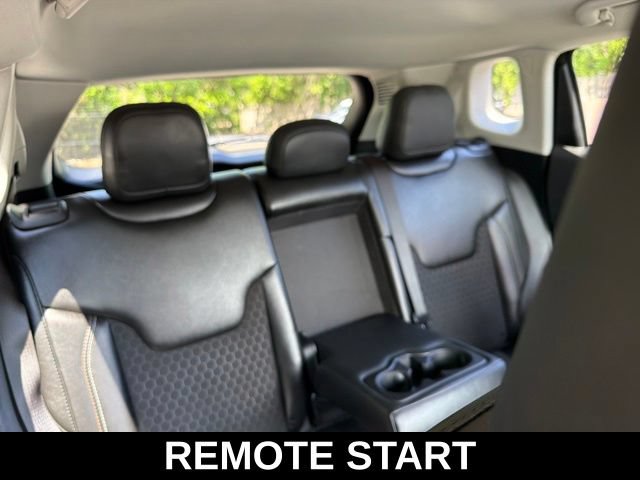Used 2020 Jeep Compass Latitude AWD/4WD image 24