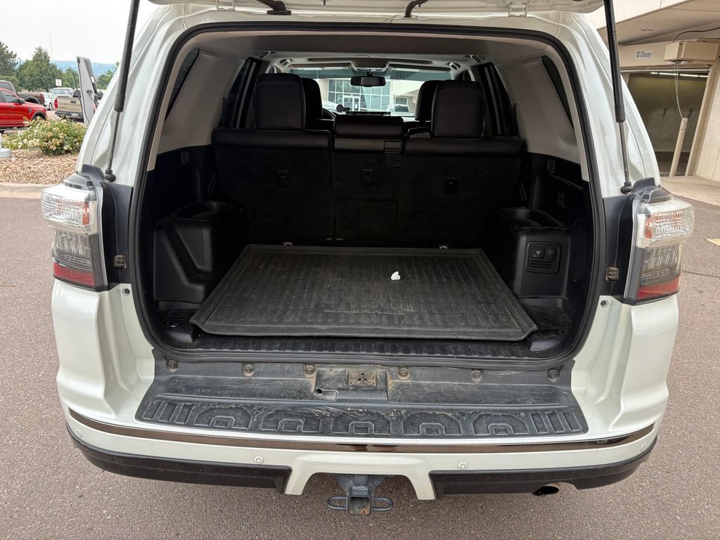 Used 2019 Toyota 4Runner Limited AWD/4WD image 28
