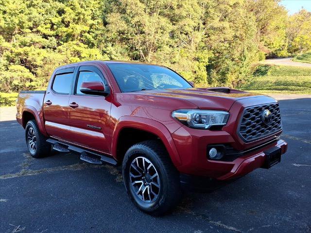 Used 2021 Toyota Tacoma TRD Sport AWD/4WD image 5