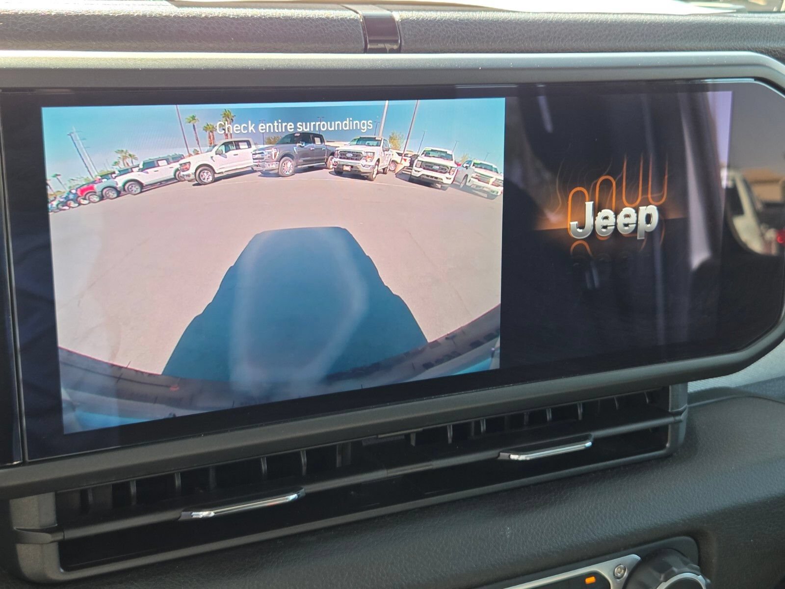 Used 2024 Jeep Wrangler Unlimited Sport AWD/4WD image 21
