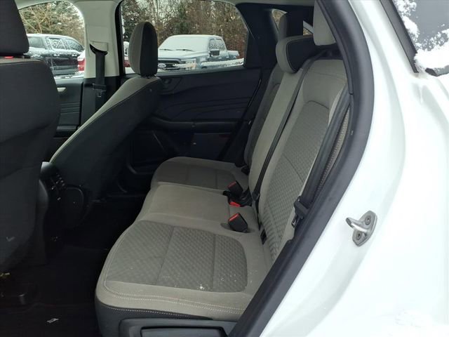 Certified 2022 Ford Escape SE w/ SE Sport Appearance Package image 11