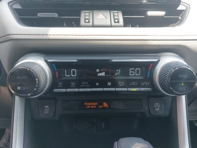 Used 2022 Toyota RAV4 XLE Premium FWD image 24