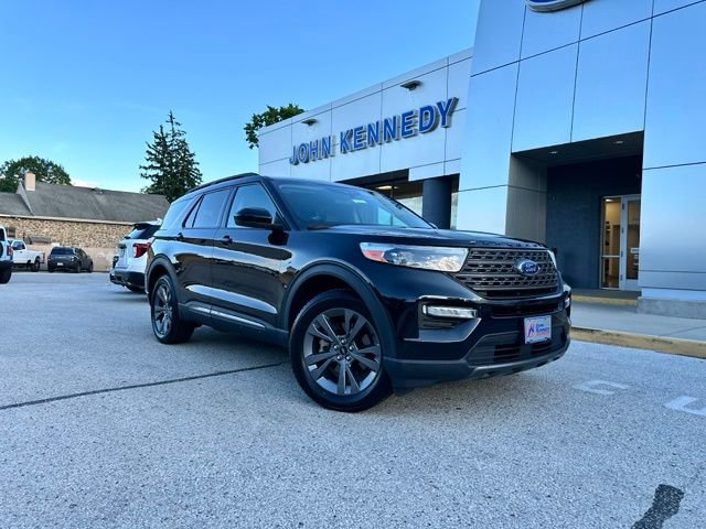 Certified 2023 Ford Explorer XLT w/ Equipment Group 202A AWD/4WD image 29
