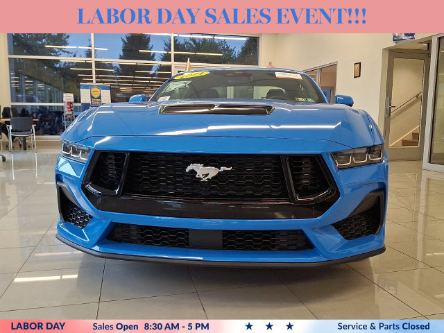 Certified 2024 Ford Mustang GT RWD image 3