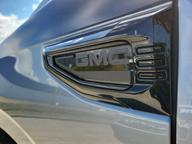 Used 2025 GMC Yukon XL AT4 Ultimate w/ LPO, Floor Liner Package image 9