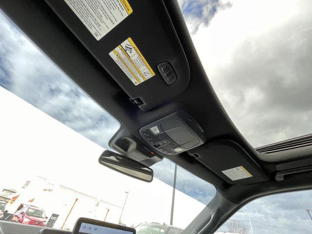 Certified 2023 Ford Expedition Platinum image 22