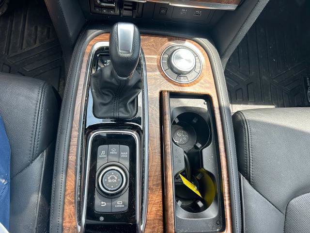 Used 2023 Nissan Armada SL w/ Cargo Package AWD/4WD image 21