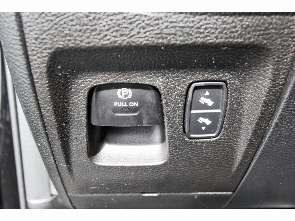 Used 2022 RAM 1500 TRX w/ TRX Level 2 Equipment Group AWD/4WD image 23