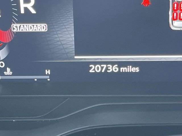 Used 2024 Nissan Pathfinder Platinum w/ Cargo Package image 41