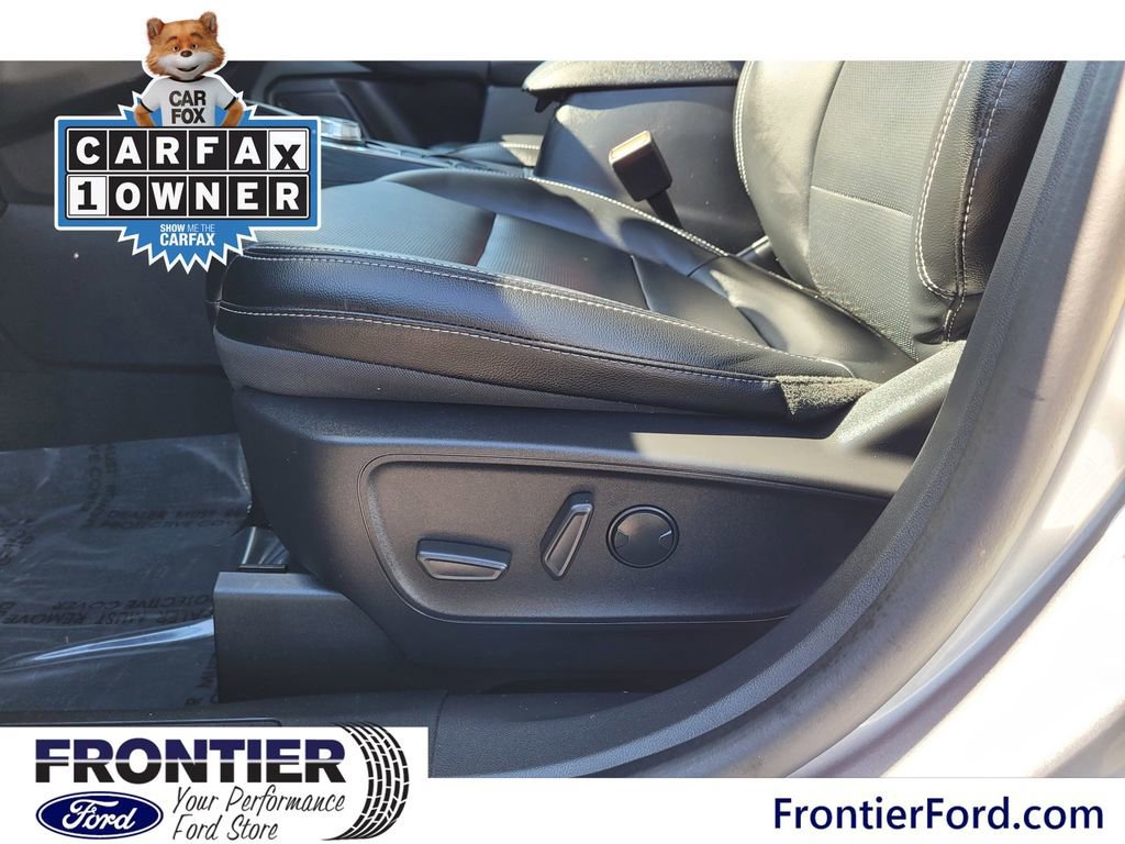 Certified 2022 Ford Escape SEL image 9