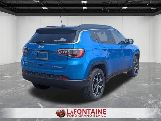 Used 2025 Jeep Compass Limited AWD/4WD image 5