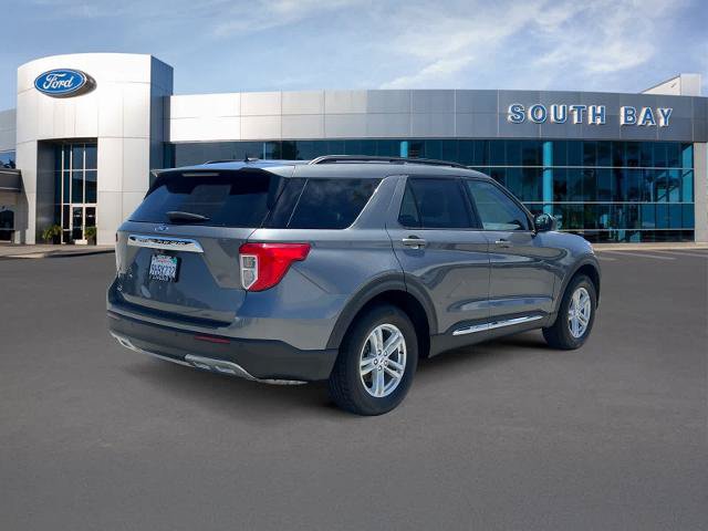 Certified 2023 Ford Explorer XLT w/ Equipment Group 202A RWD image 5