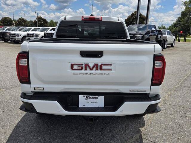 Used 2025 GMC Canyon Elevation w/ Technology Package RWD image 10