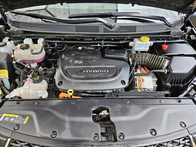 Used 2023 Chrysler Pacifica Touring-L FWD image 23