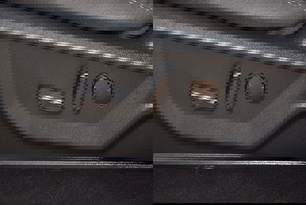 Certified 2023 Ford F150 XLT w/ Equipment Group 302A High image 36