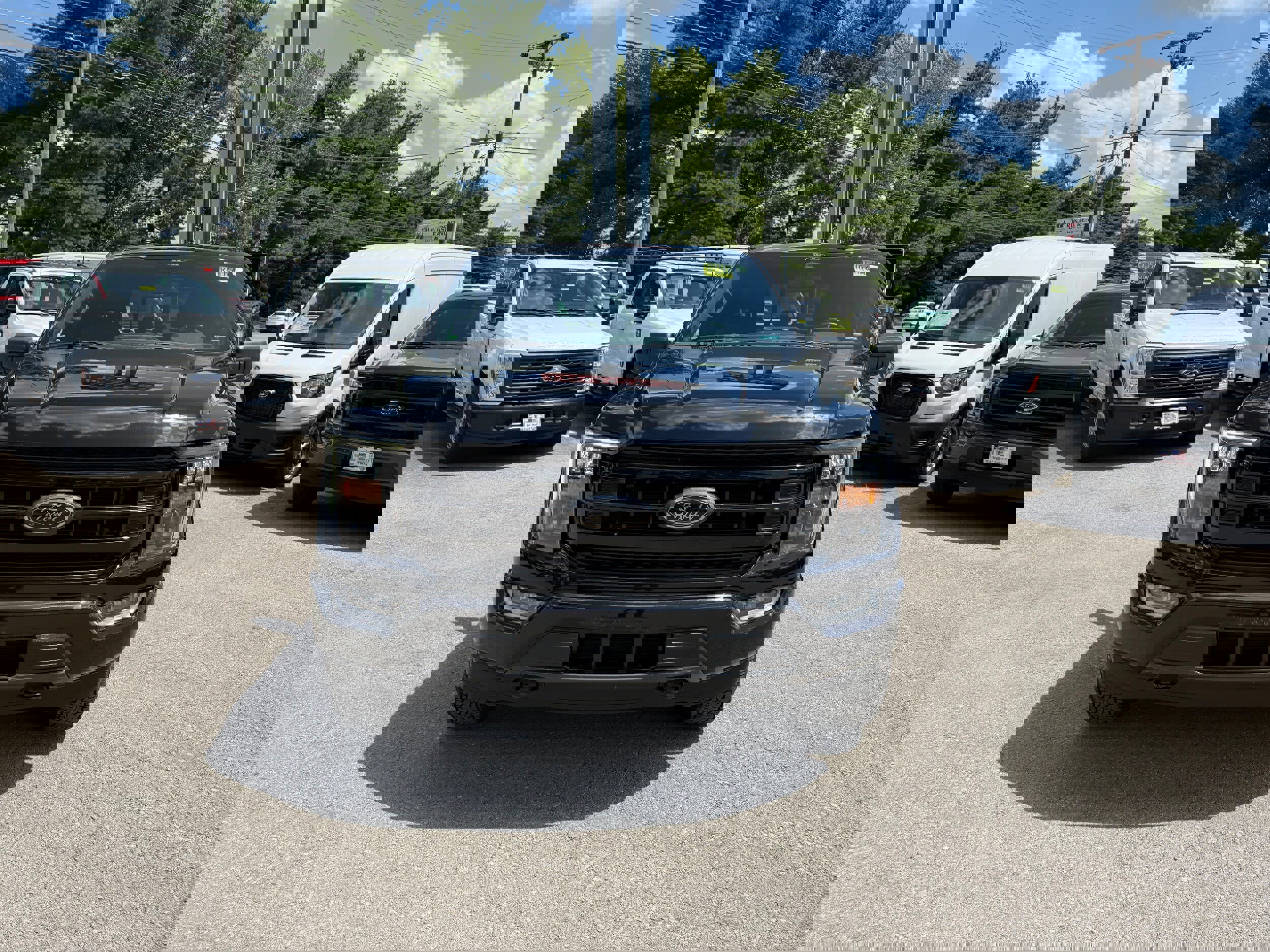 Certified 2022 Ford F150 XLT w/ Equipment Group 302A High image 2