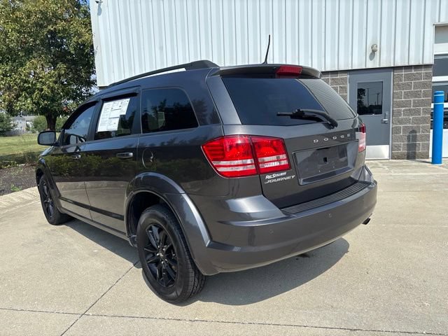 Used 2020 Dodge Journey SE w/ SE Popular Equipment Group FWD image 9