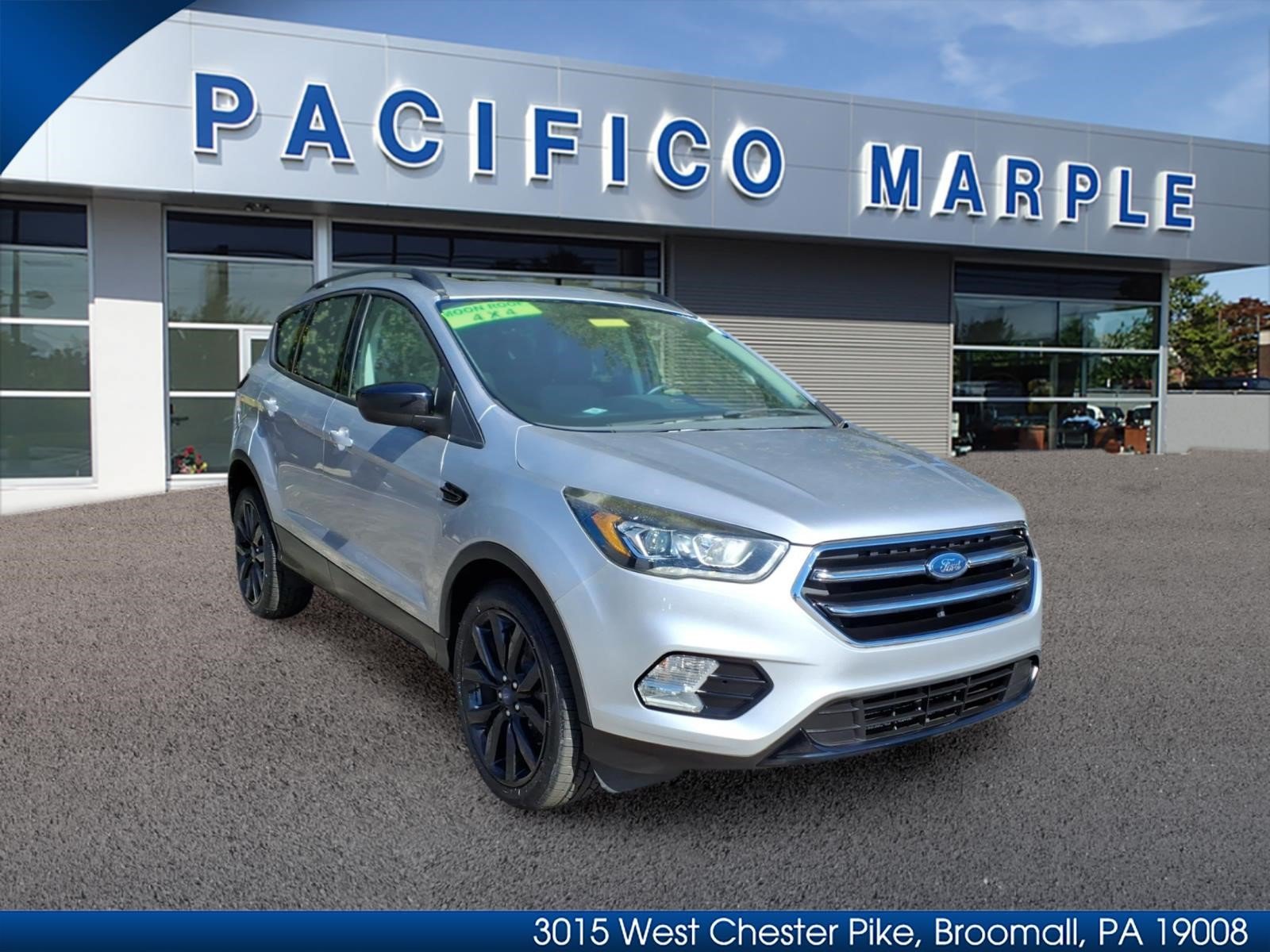 Certified 2017 Ford Escape SE w/ Equipment Group 201A AWD/4WD image 1