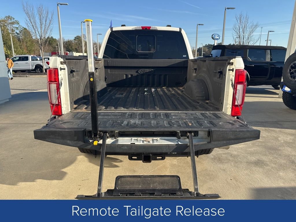 Certified 2021 Ford F250 Platinum w/ FX4 Off-Road Package image 27