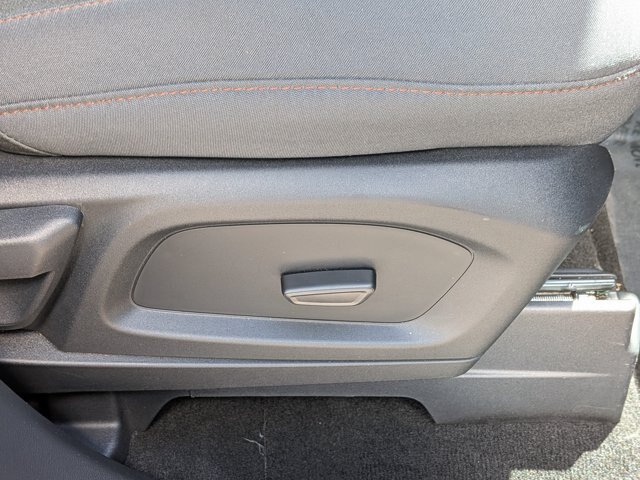 Certified 2025 Ford Explorer Active RWD image 40