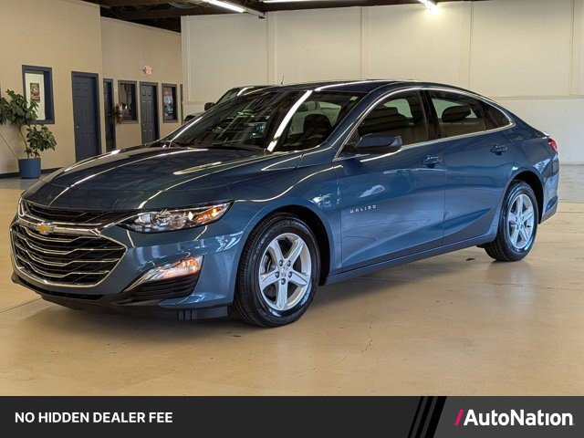 Used 2025 Chevrolet Malibu LS