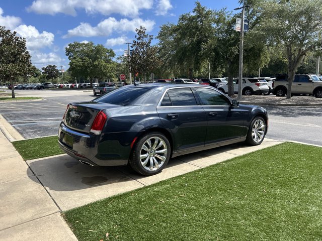 Used 2019 Chrysler 300 Touring L w/ Quick Order Package 22F RWD image 3