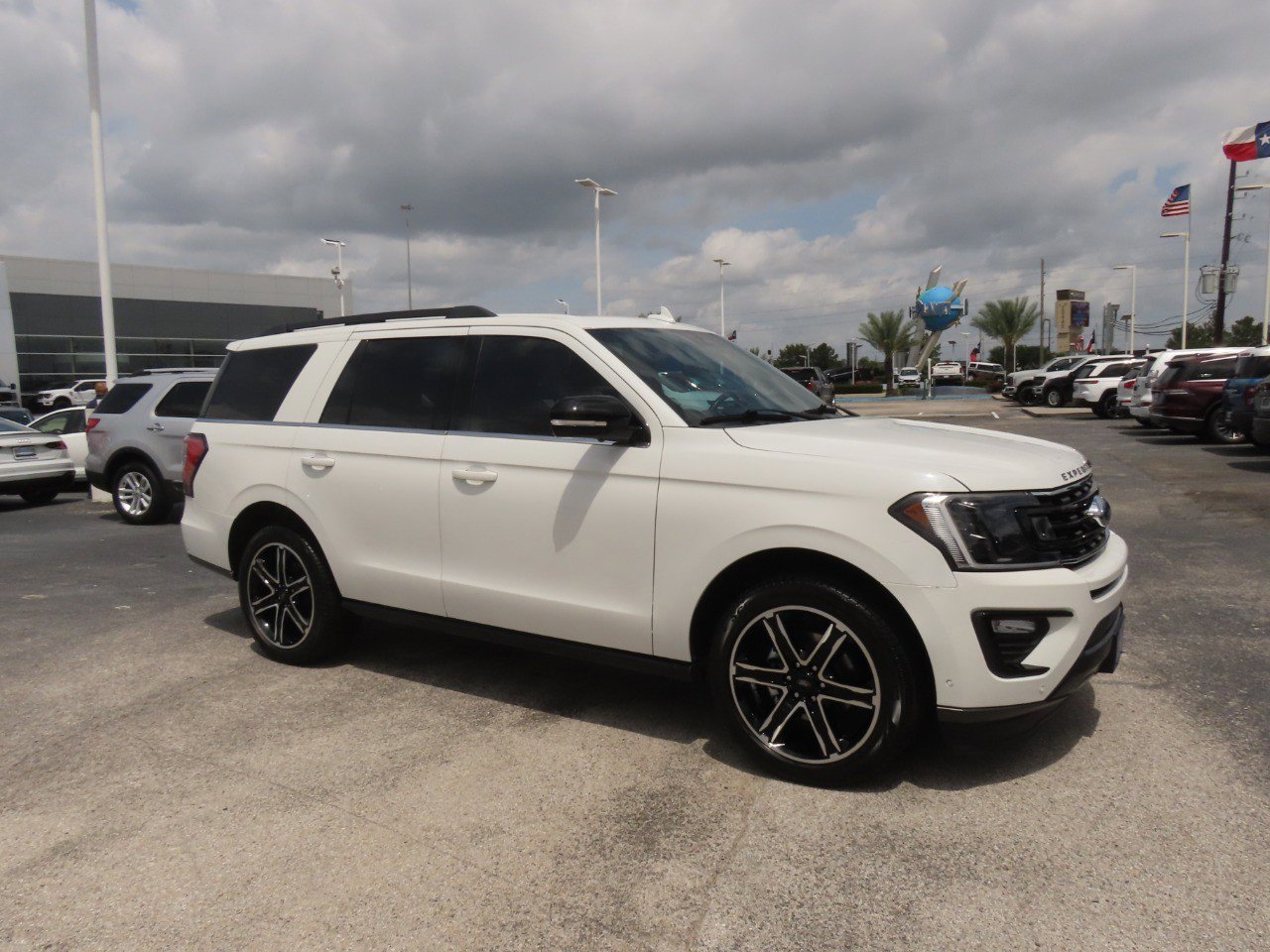 Certified 2021 Ford Expedition Limited RWD image 8