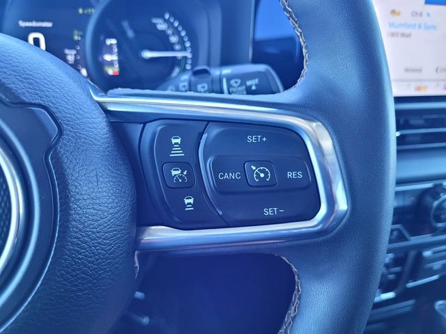 Used 2024 Jeep Wrangler Unlimited Sahara AWD/4WD image 23