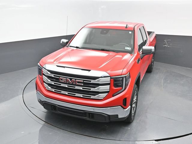 Used 2023 GMC Sierra 1500 SLE AWD/4WD image 16