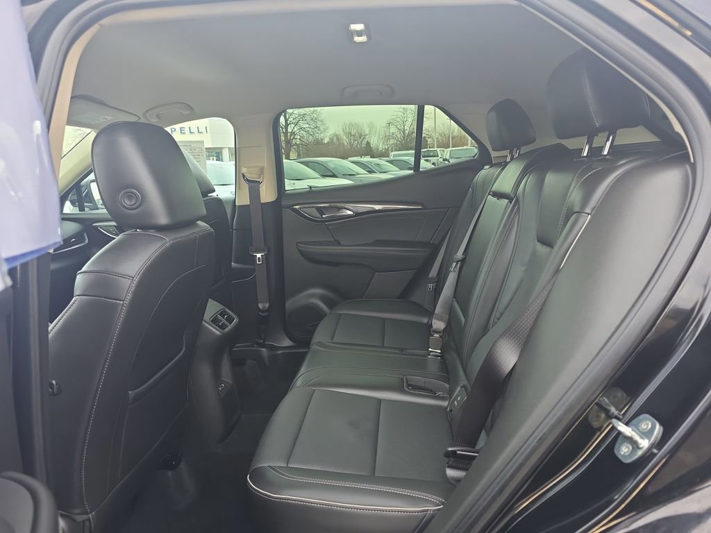 Used 2023 Buick Envision Essence AWD/4WD image 35