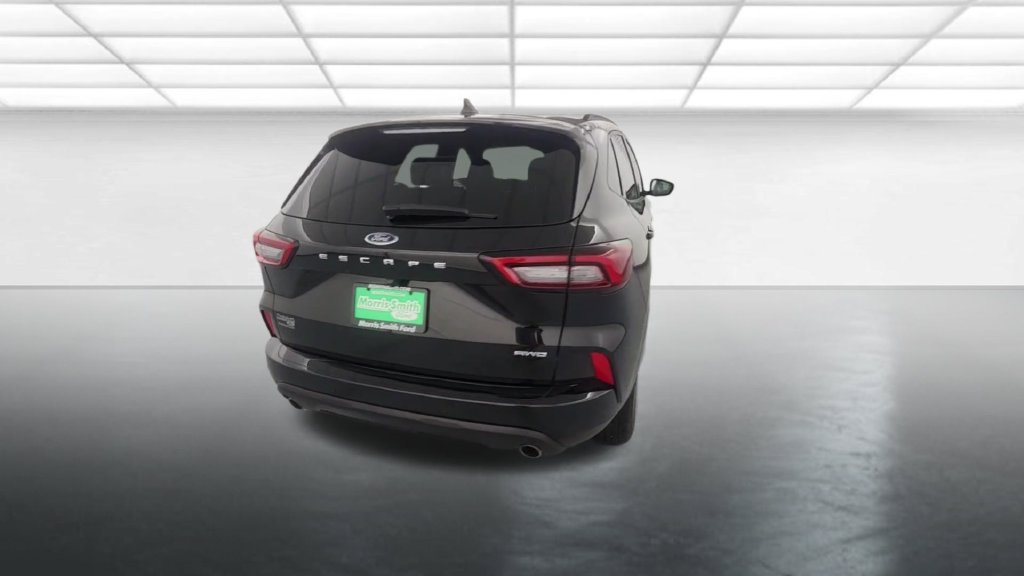 Certified 2024 Ford Escape ST-Line w/ Tech Pack #1 AWD/4WD image 8