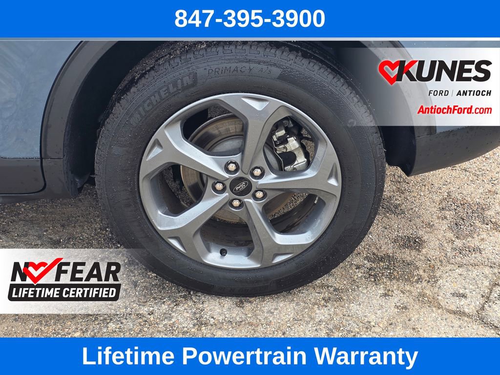 Certified 2025 Ford Escape ST-Line AWD/4WD image 11