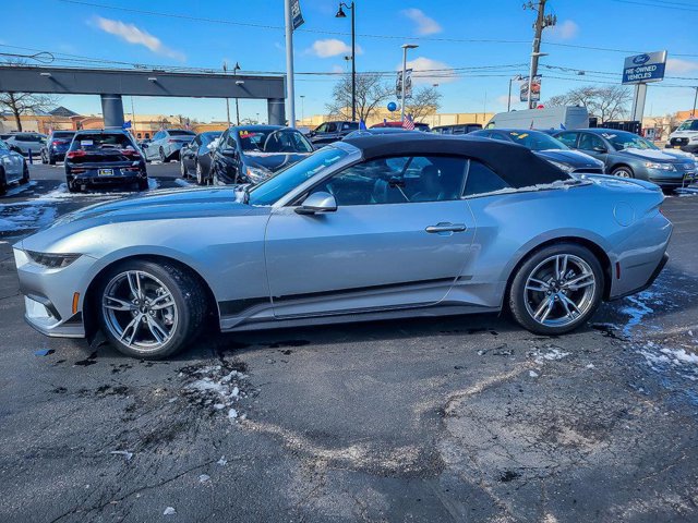 Certified 2025 Ford Mustang Premium w/ Wheel & Stripe Package RWD image 3