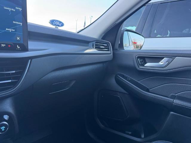 Certified 2025 Ford Escape SE image 27