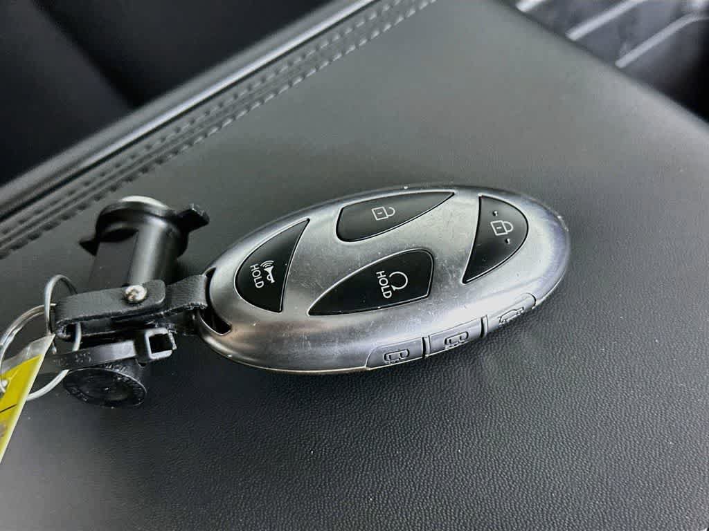 Used 2024 Hyundai Santa Fe Limited FWD image 20